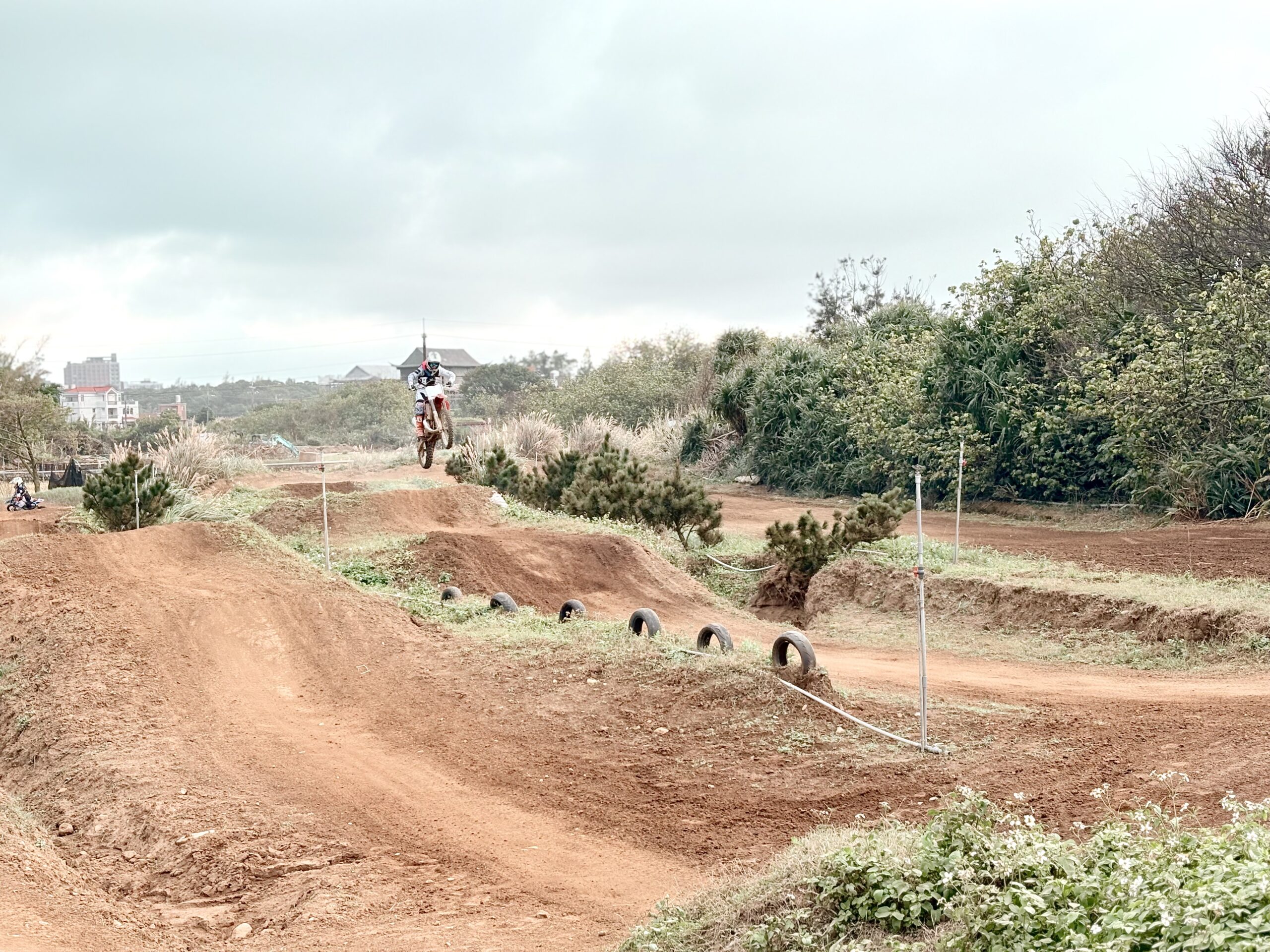 屯山越野場